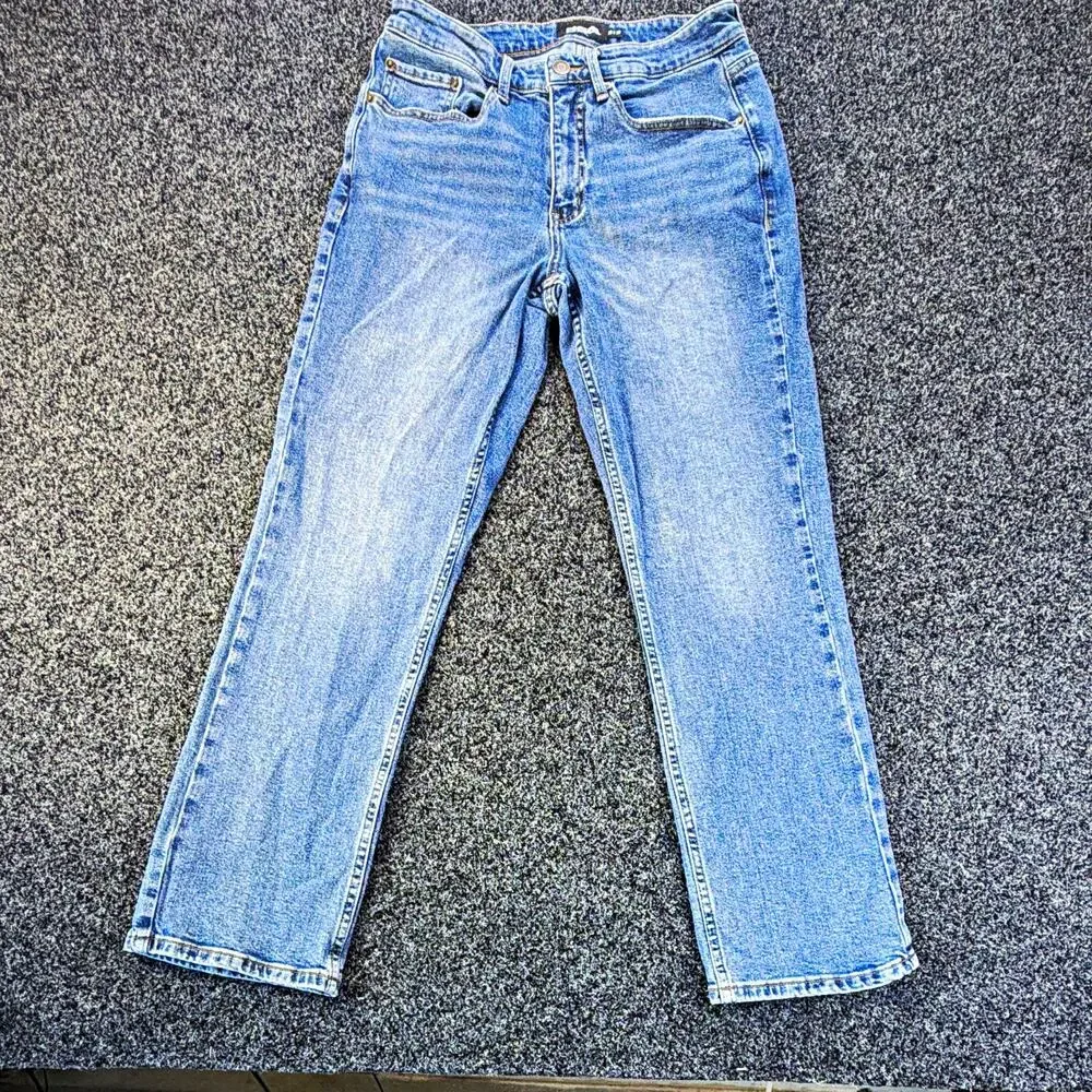RSQ Men’s Straight Fit Light Wash Blue Stretch Denim Jeans Mid Rise 5-Pocket